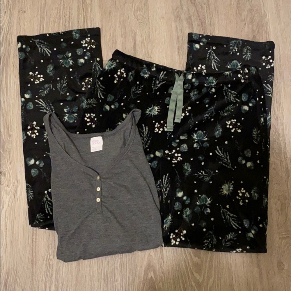 Stars Above Pajama Set